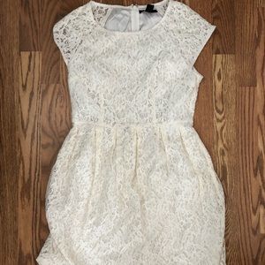 Forever 21 lace dress